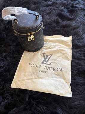 Louis Vuitton Black Monogram Mini Vanity Shoulder Bag